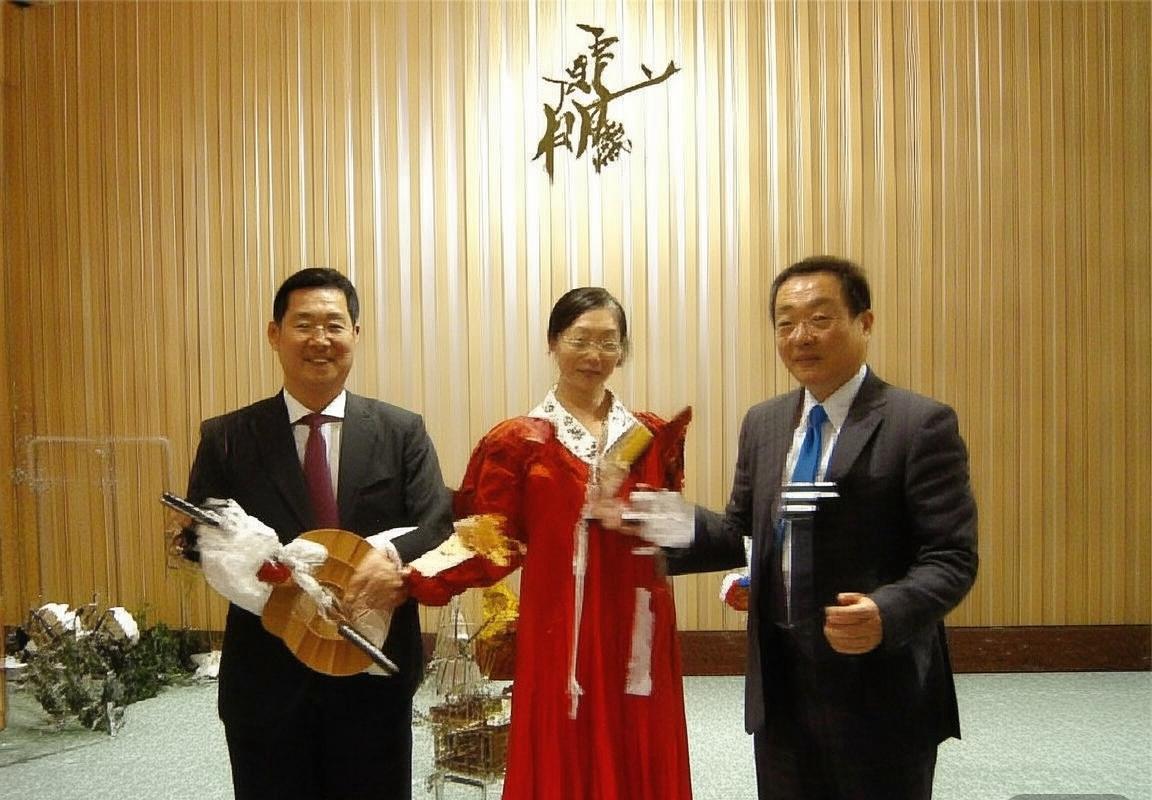 翻译工具-最新hellogpt翻译-翻译软件